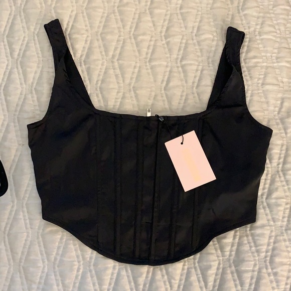 Corset crop top! MISSGUIDED! - Picture 2 of 4